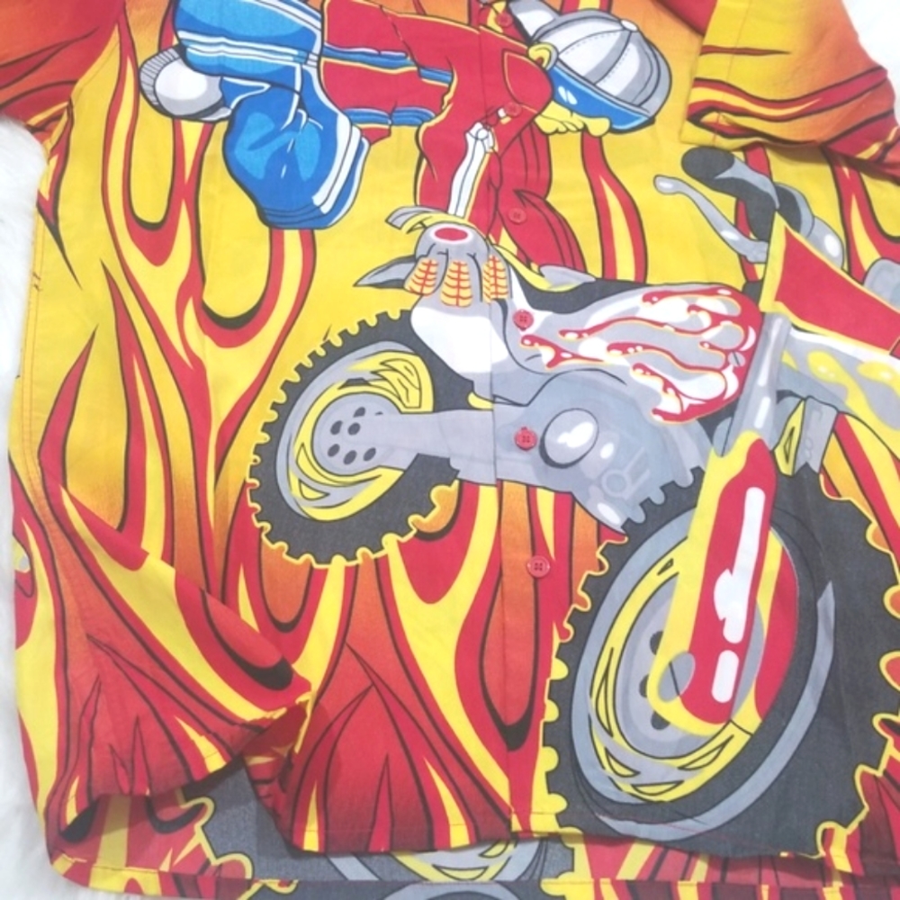 Sun & Moon Graphic Motorcycle Men Button Down Short Sleeves Shirt. Size L - Picture 8 of 9